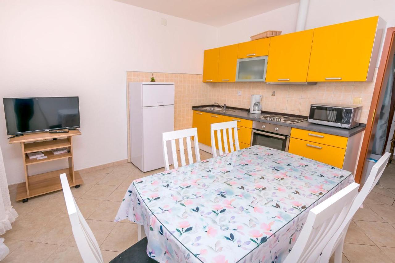 Apartments Cvitkovic Rogoznica  Bagian luar foto